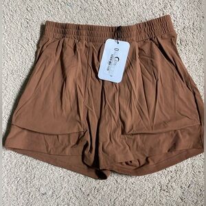 Dark Caramel Spark Shorts (S) Small Zyia